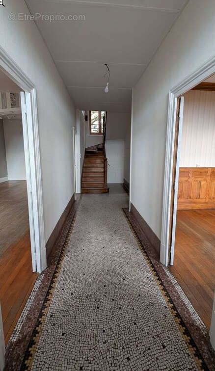 Maison à CHAUFFAILLES