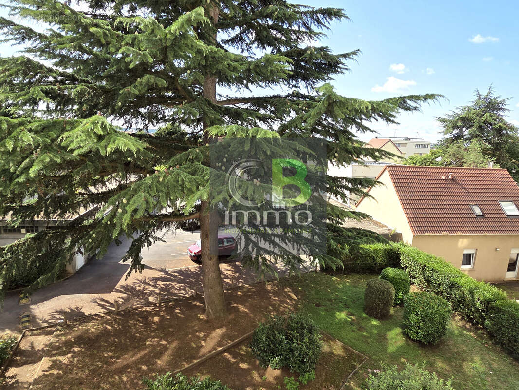 Appartement à CHAMPIGNY-SUR-MARNE