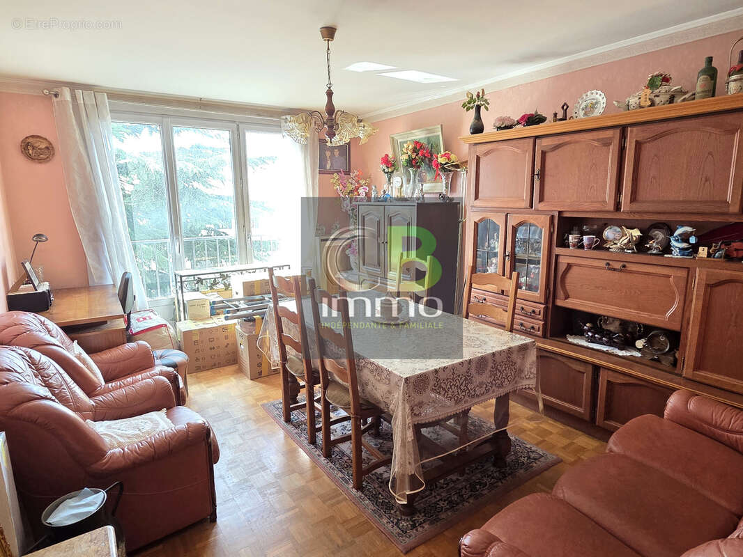 Appartement à CHAMPIGNY-SUR-MARNE