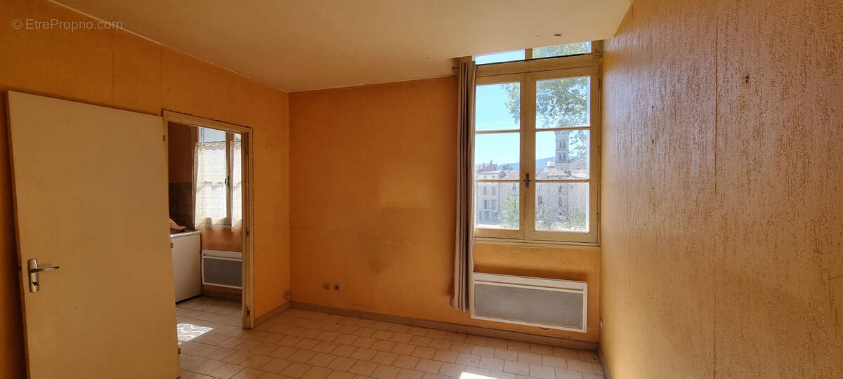 Appartement à GANGES