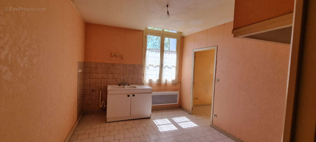 Appartement à GANGES