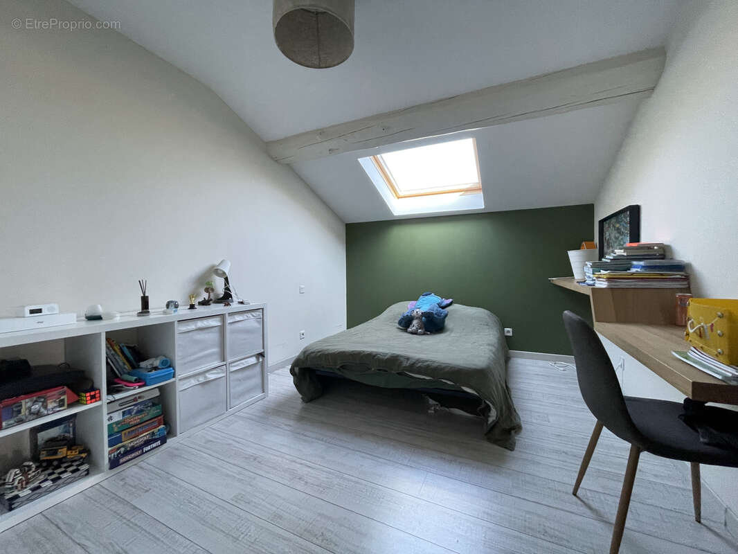 Maison à VILLEMOLAQUE