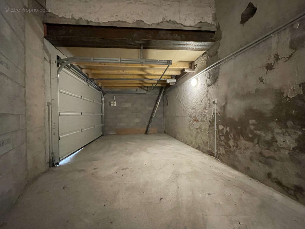 Maison à VILLEMOLAQUE