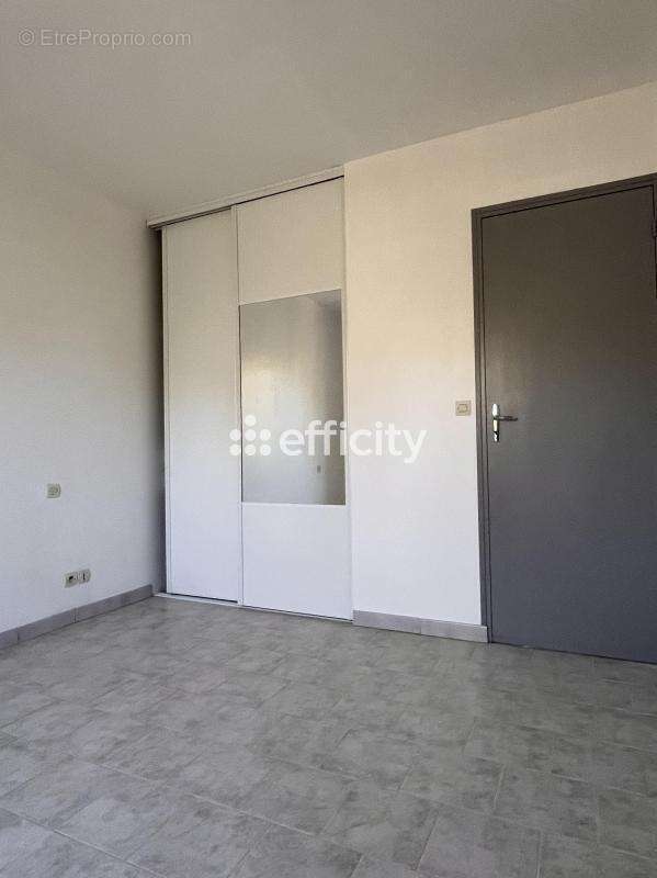 Maison à SAINT-CLEMENT-DES-BALEINES