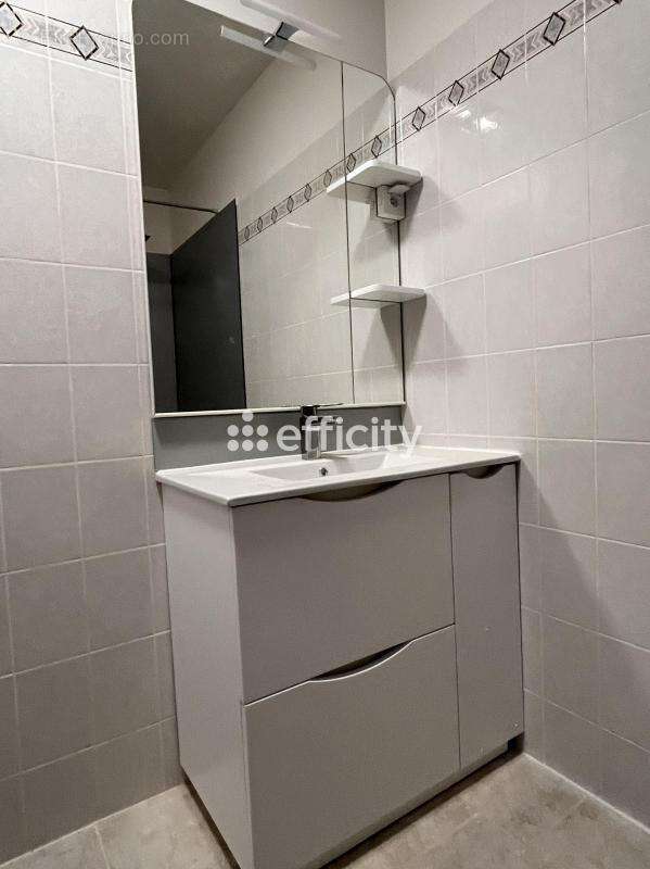 Maison à SAINT-CLEMENT-DES-BALEINES