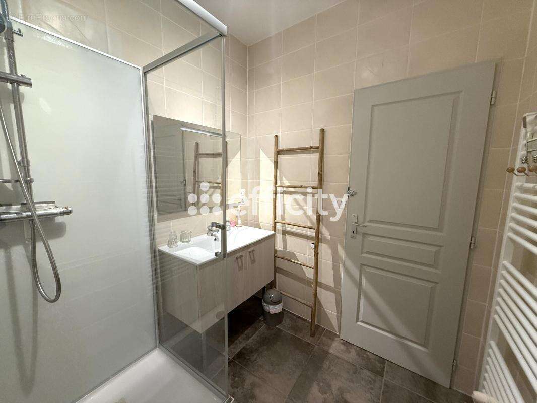 Maison à VERTEUIL-SUR-CHARENTE