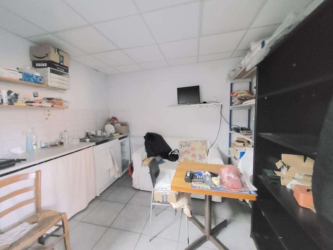 Commerce à MARSEILLE-13E