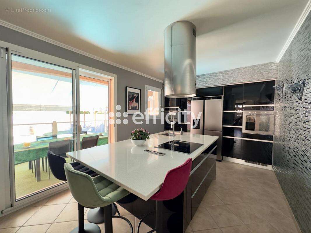 Maison à CARRY-LE-ROUET