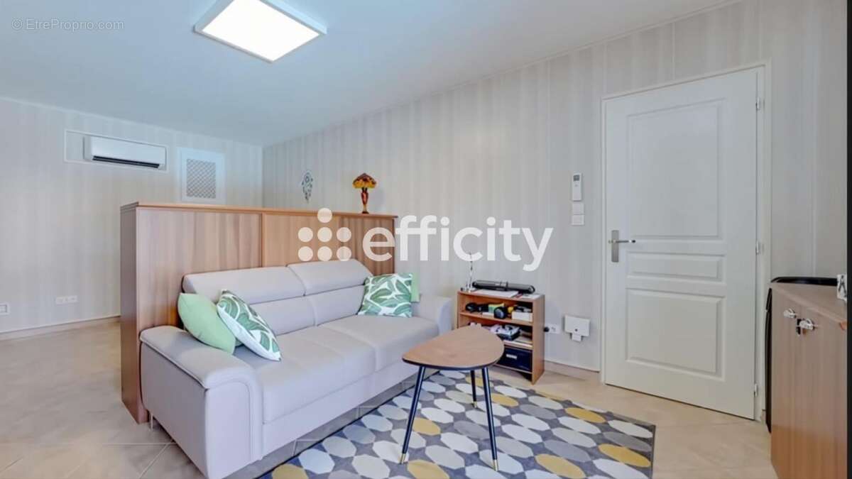 Maison à CARRY-LE-ROUET