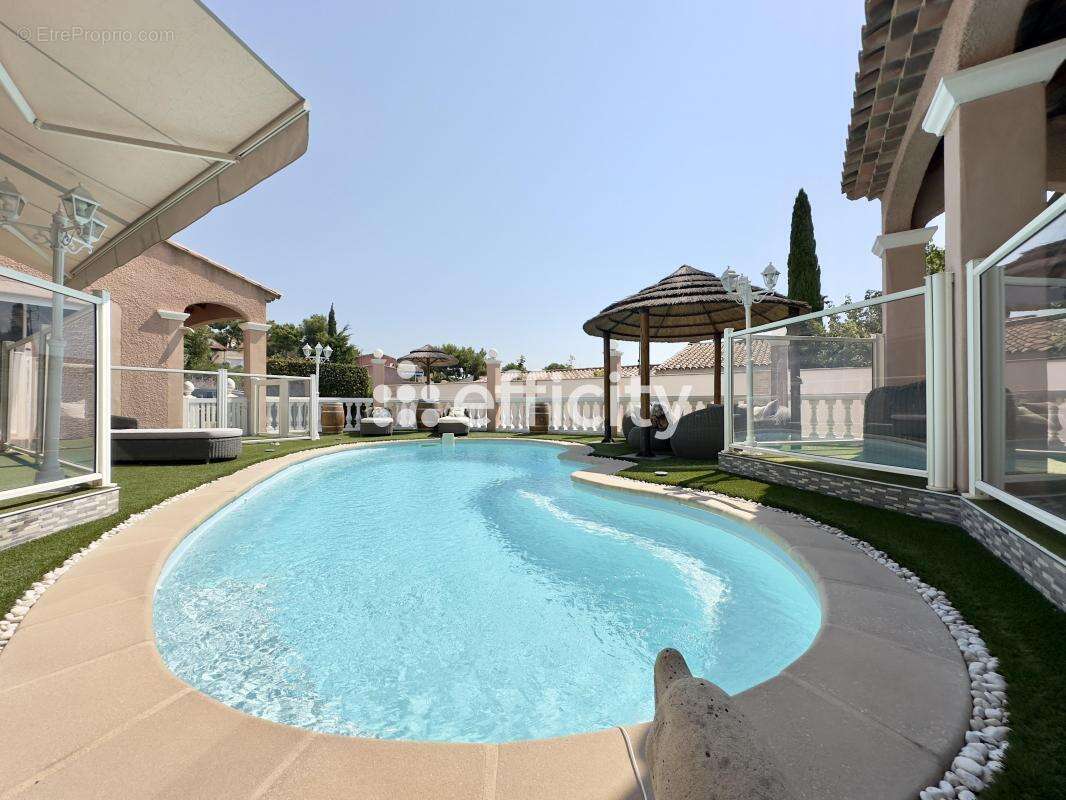 Maison à CARRY-LE-ROUET