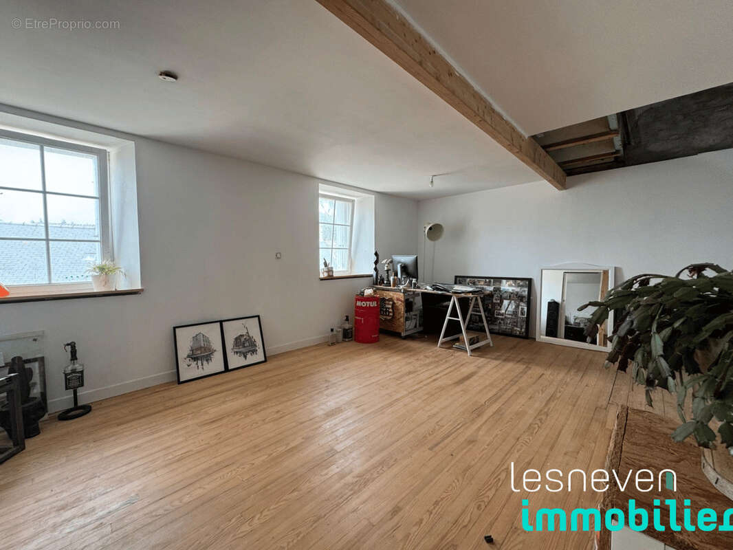 Maison à SAINT-MEEN