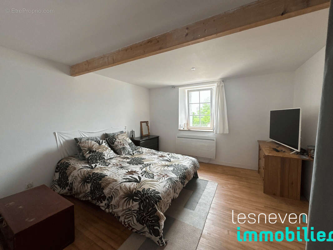 Maison à SAINT-MEEN