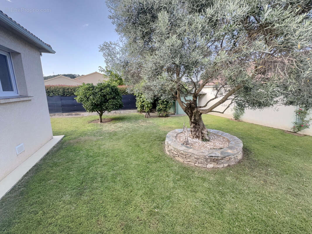 Maison à SANTA-LUCIA-DI-MORIANI