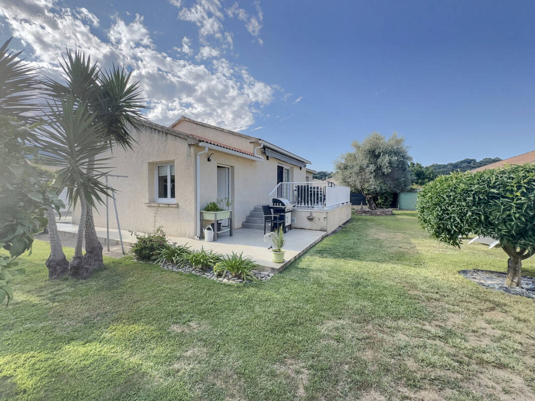 Maison à SANTA-LUCIA-DI-MORIANI