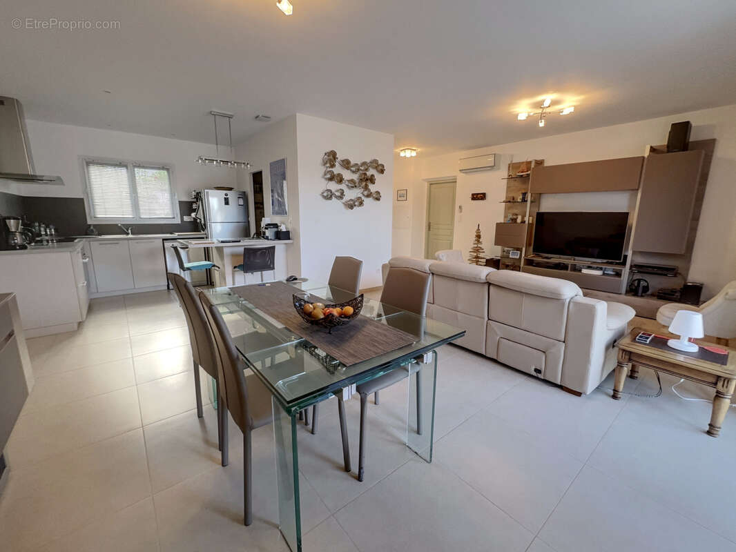 Maison à SANTA-LUCIA-DI-MORIANI