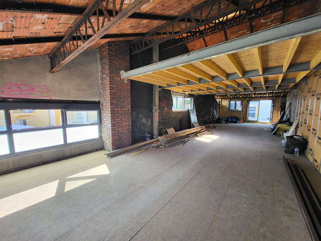 Appartement à SAINT-ETIENNE