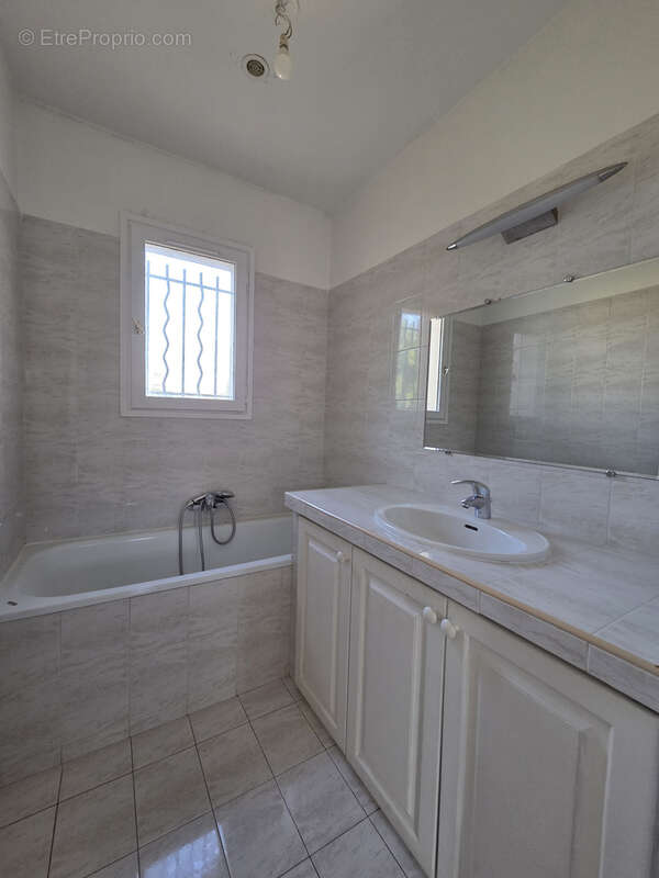 Maison à MARSEILLE-9E