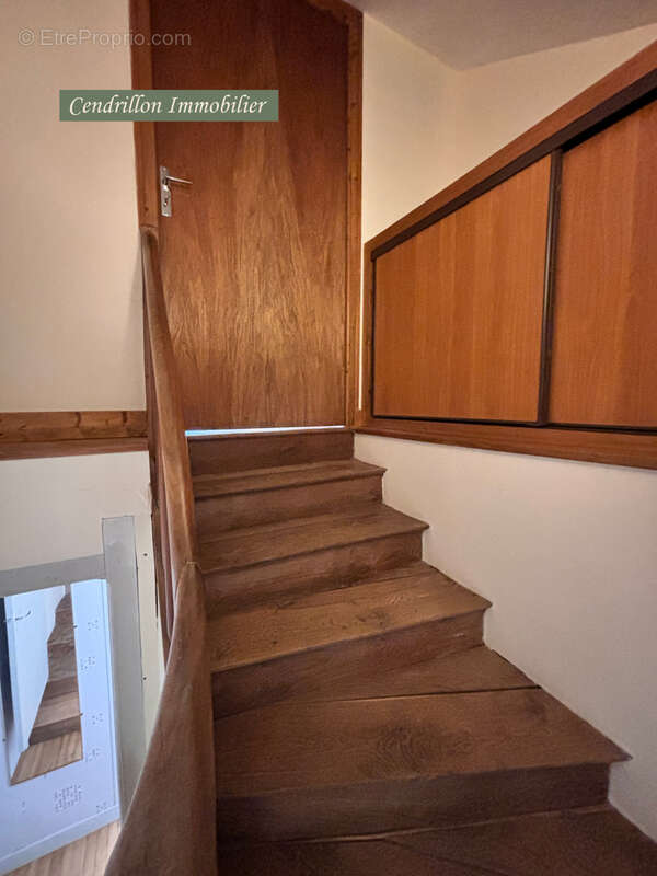 Maison à MONTBOUCHER