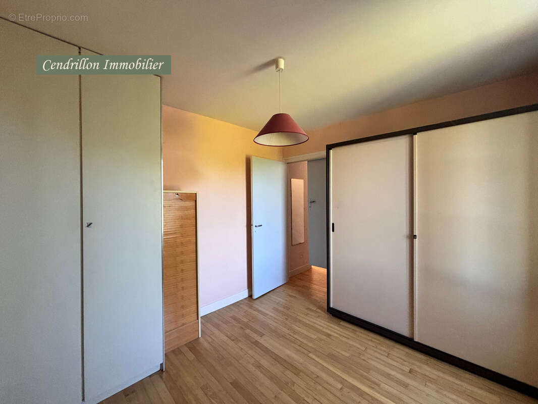 Maison à MONTBOUCHER