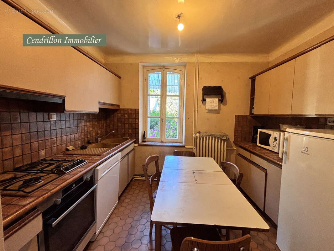 Maison à MONTBOUCHER