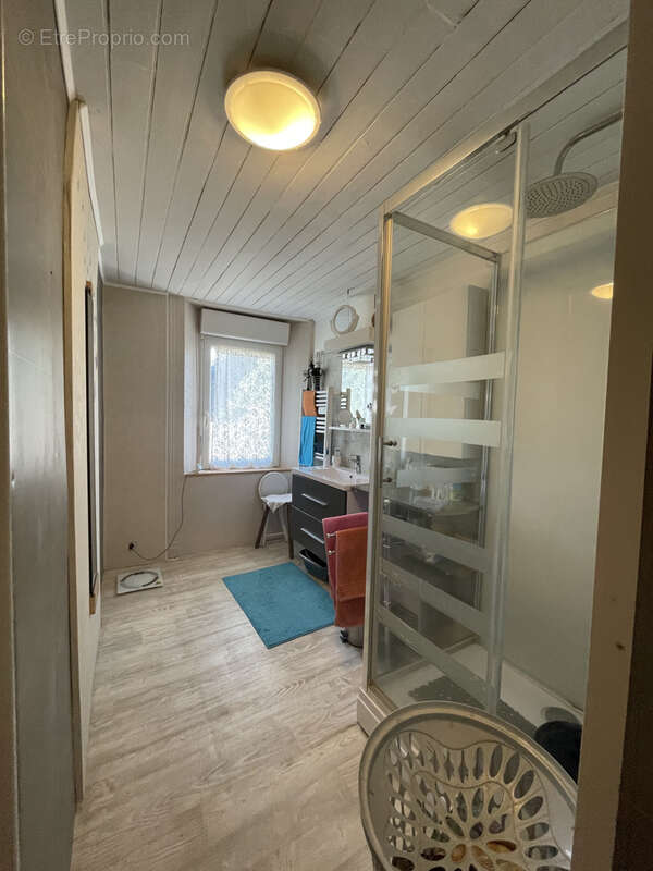 Maison à SAINTE-GENEVIEVE-SUR-ARGENCE