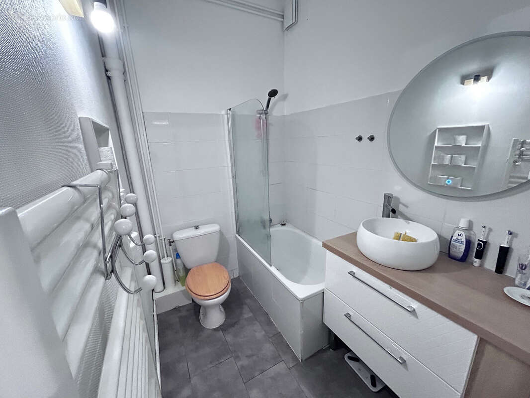 Appartement à MONTROUGE