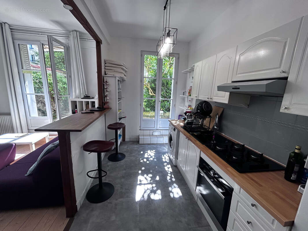 Appartement à MONTROUGE