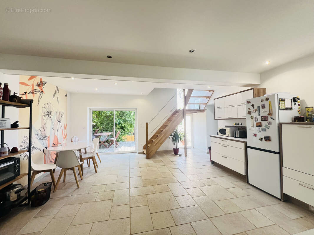 Maison à AUNAY-SOUS-AUNEAU