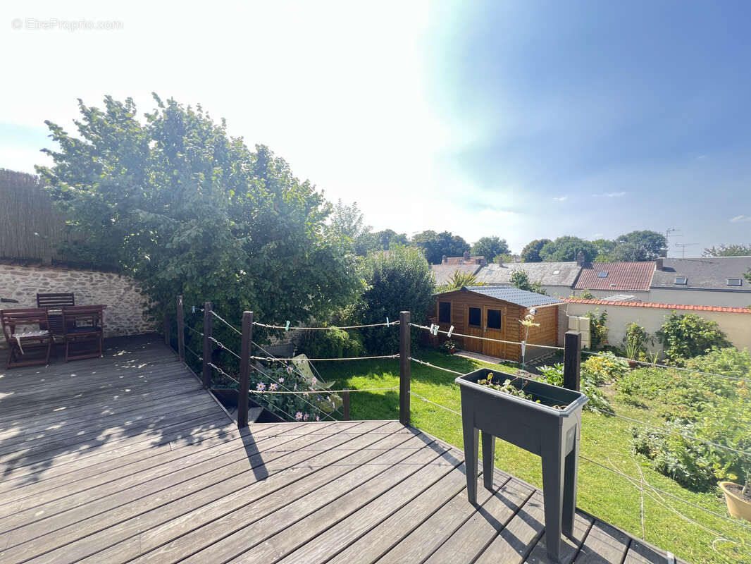 Maison à AUNAY-SOUS-AUNEAU