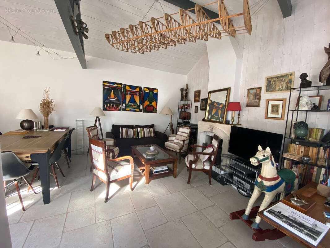 Maison à SAINT-CLEMENT-DES-BALEINES