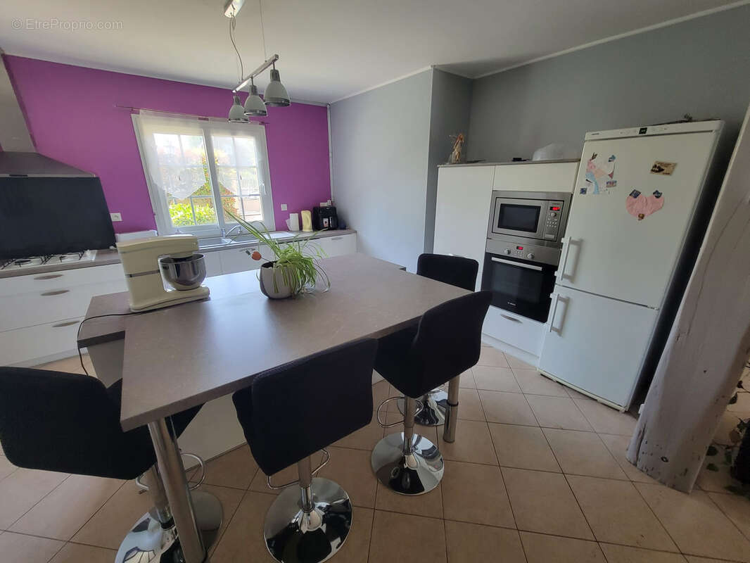 Maison à BRISSAC-QUINCE