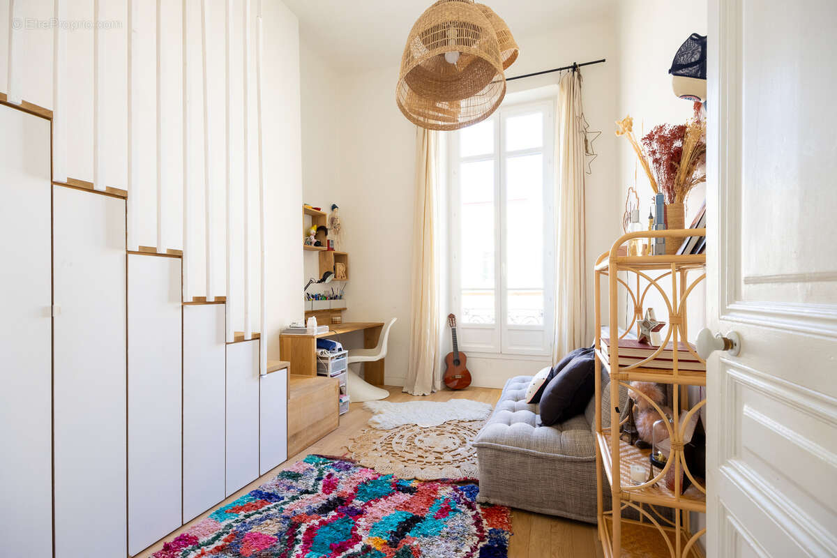 Appartement à MARSEILLE-6E