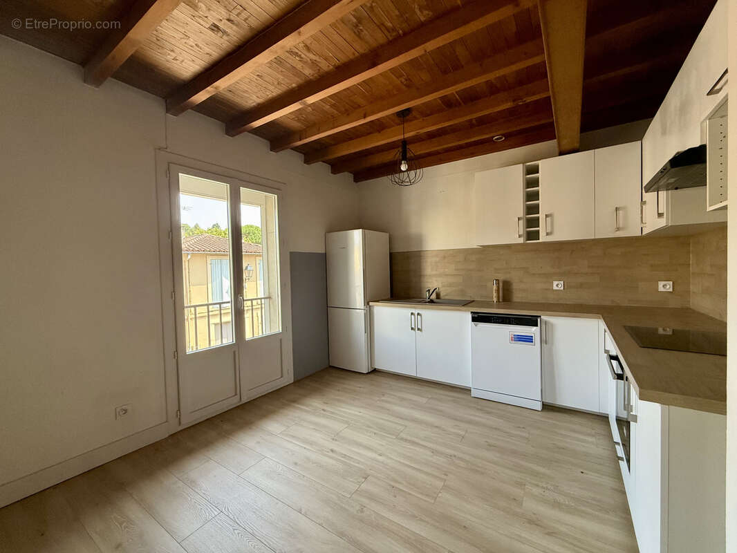 Appartement à LEVIGNAC