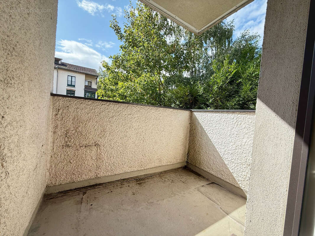 Appartement à SAINT-BRICE-SOUS-FORET