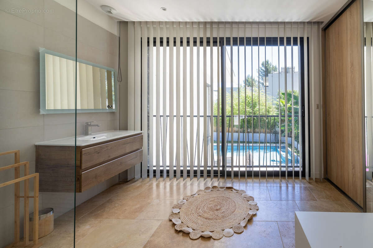 Maison à MARSEILLE-11E