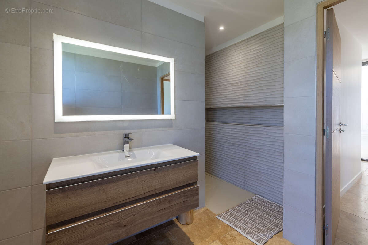 Maison à MARSEILLE-11E