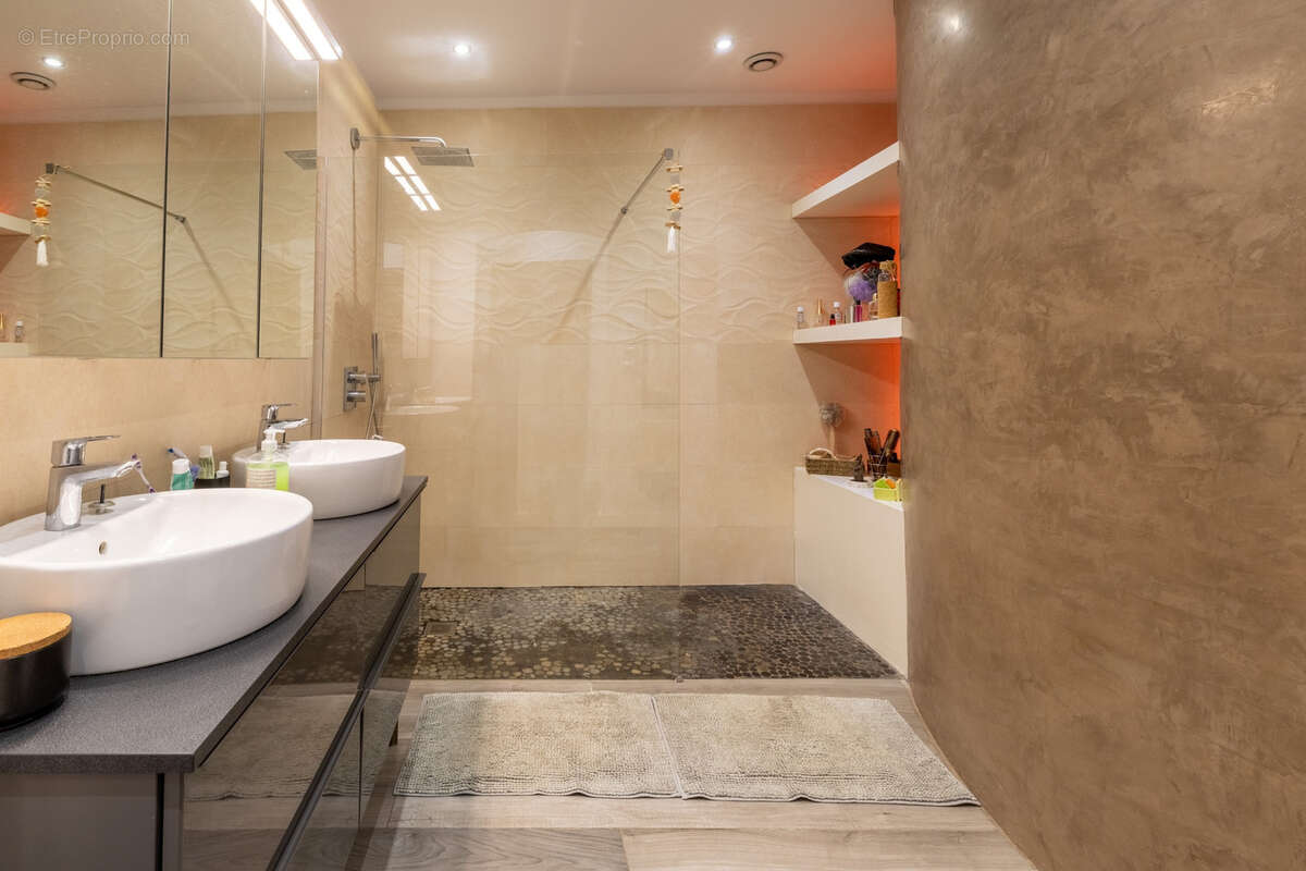 Maison à MARSEILLE-11E