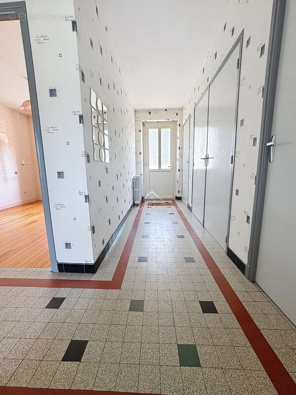 Maison à SAINT-AFFRIQUE