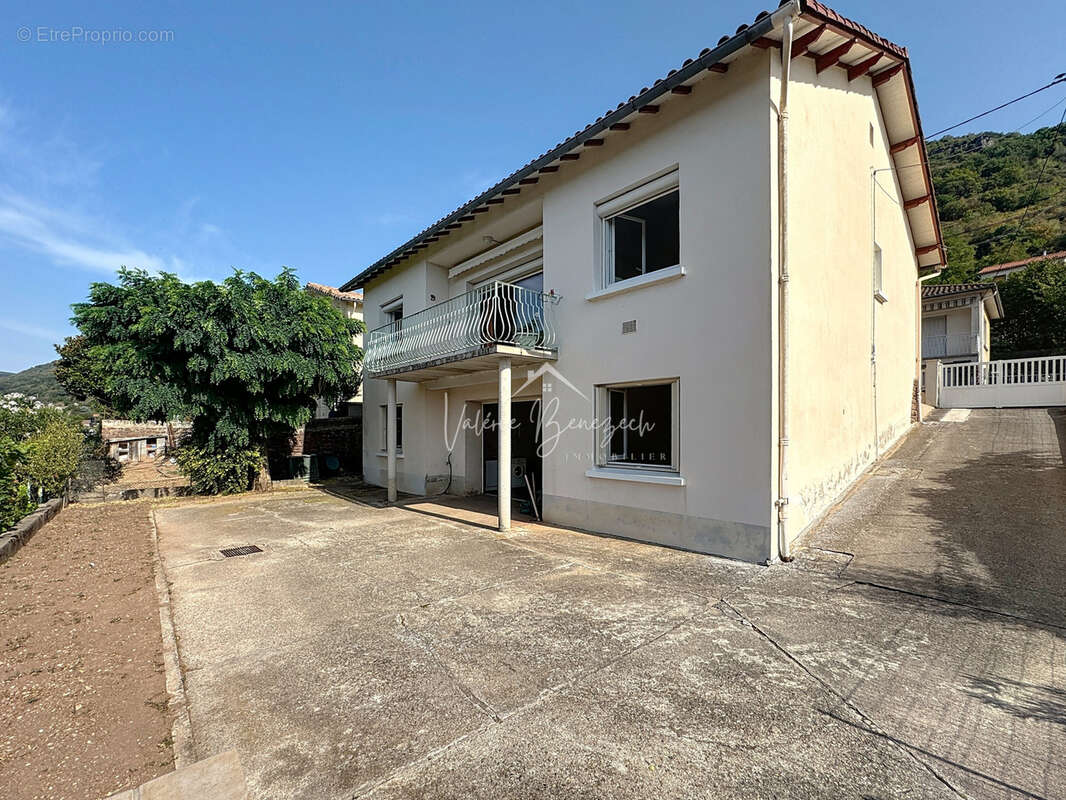 Maison à SAINT-AFFRIQUE