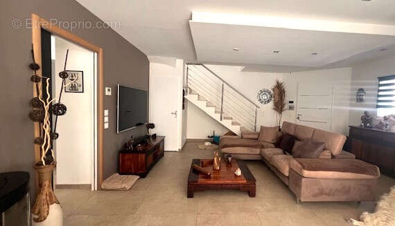 Maison à SIX-FOURS-LES-PLAGES