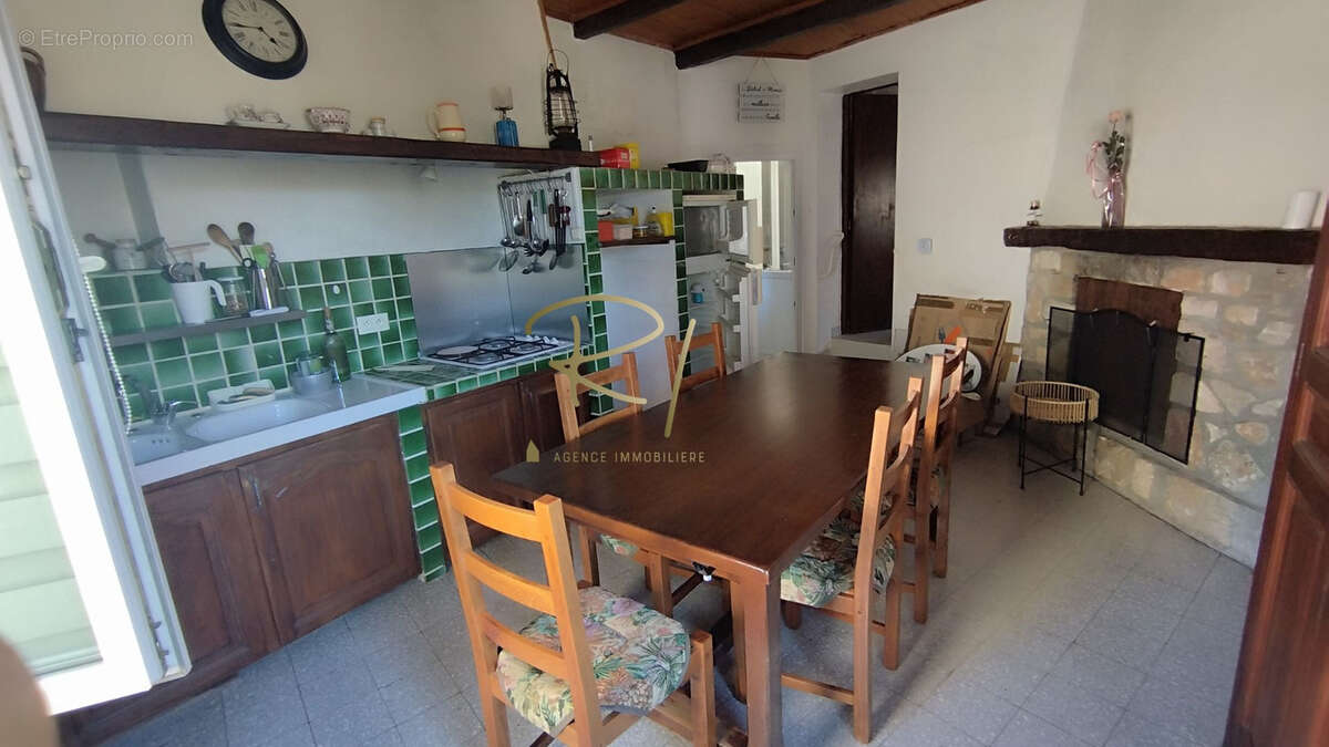 Maison à VALLON-PONT-D&#039;ARC