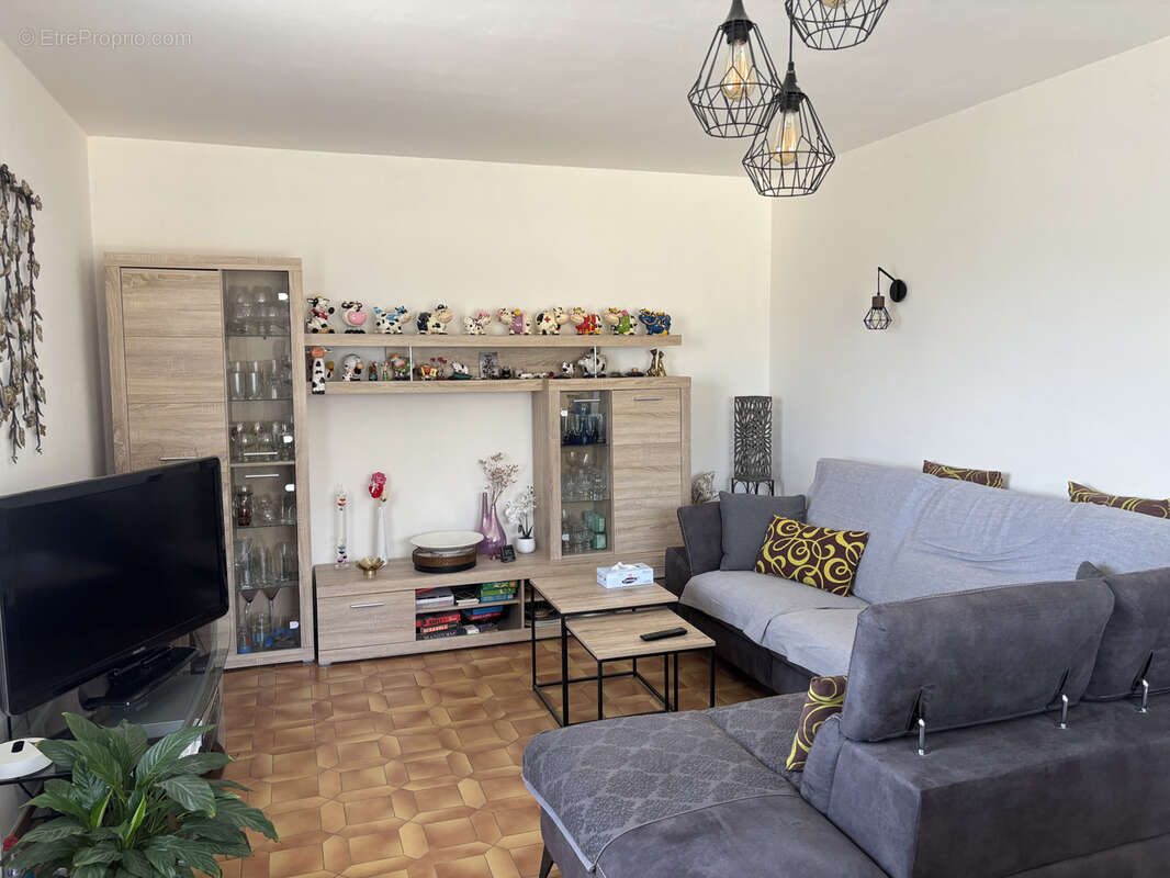 Maison à SAINTE-BAZEILLE