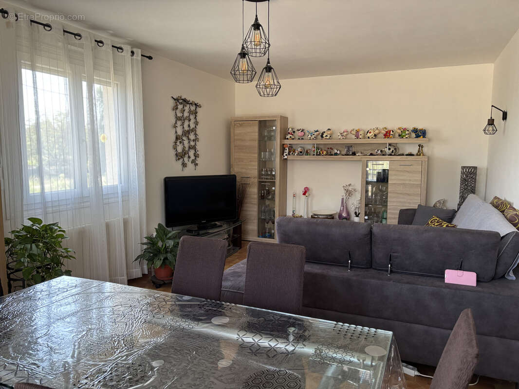 Maison à SAINTE-BAZEILLE