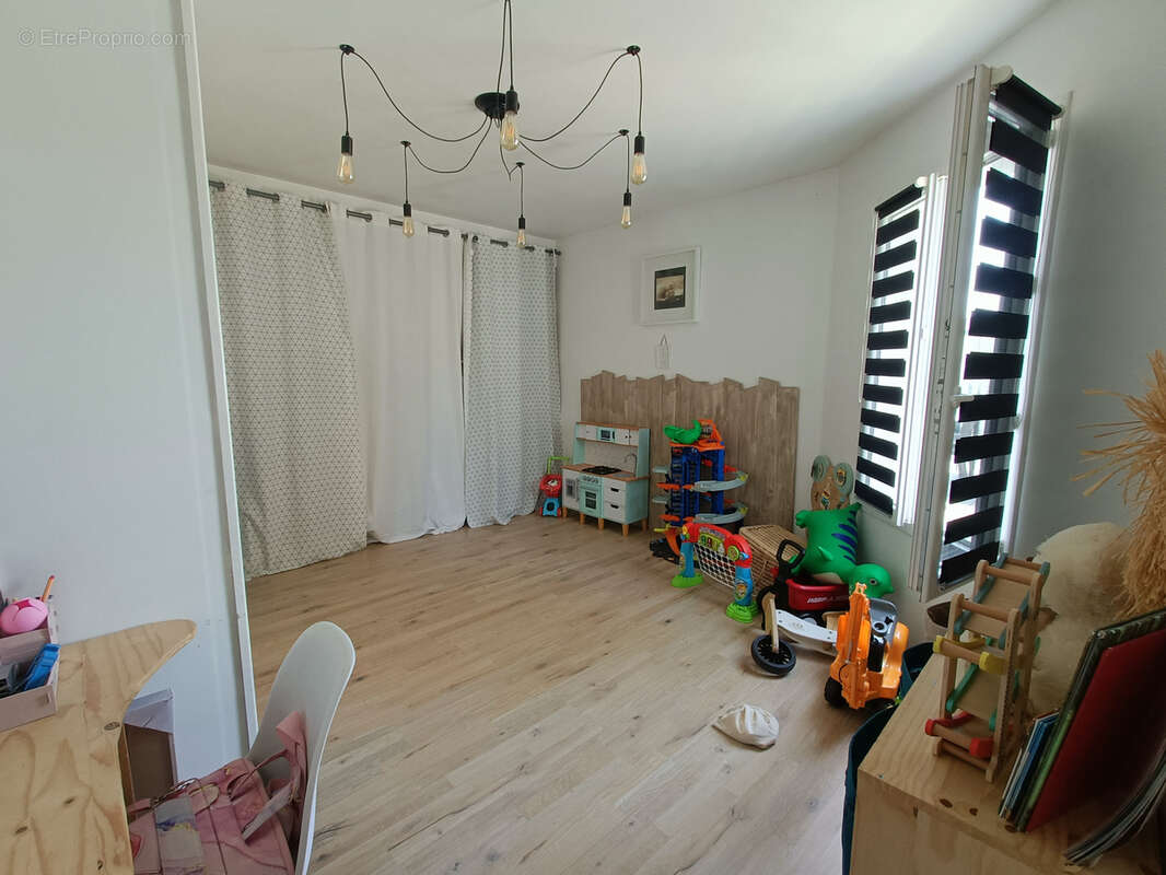 Maison à SAINT-CHRISTOPHE