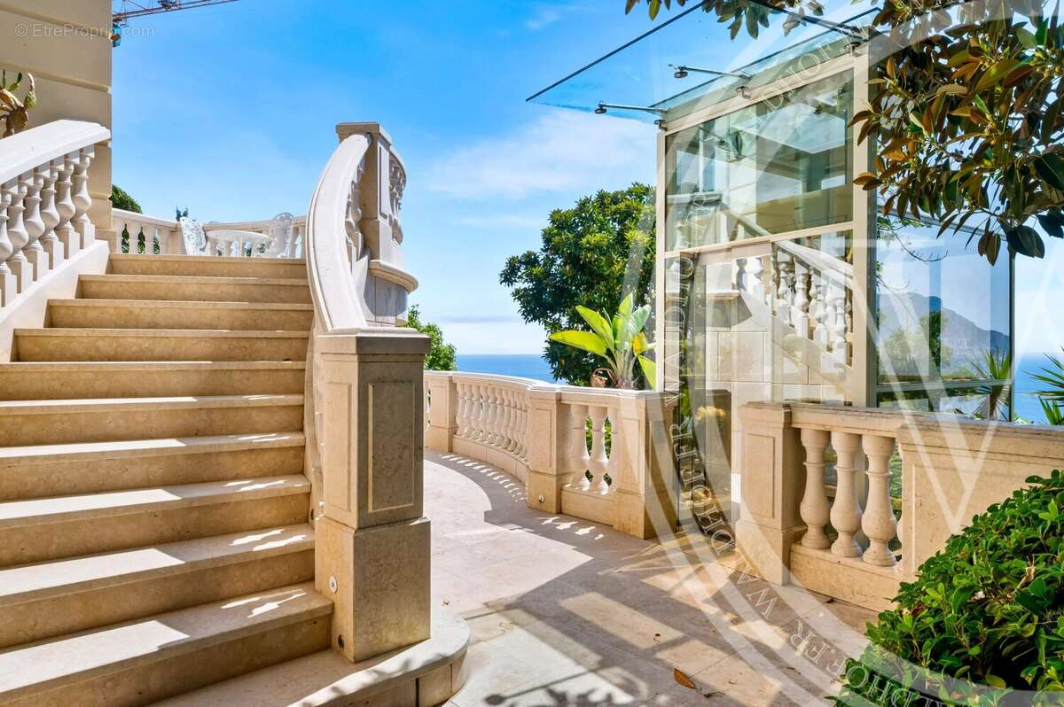 Maison à ROQUEBRUNE-CAP-MARTIN