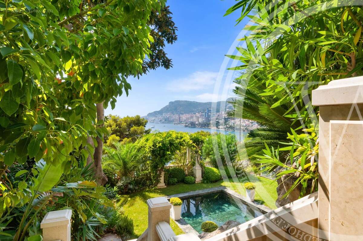 Maison à ROQUEBRUNE-CAP-MARTIN