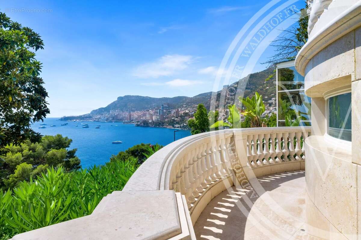 Maison à ROQUEBRUNE-CAP-MARTIN