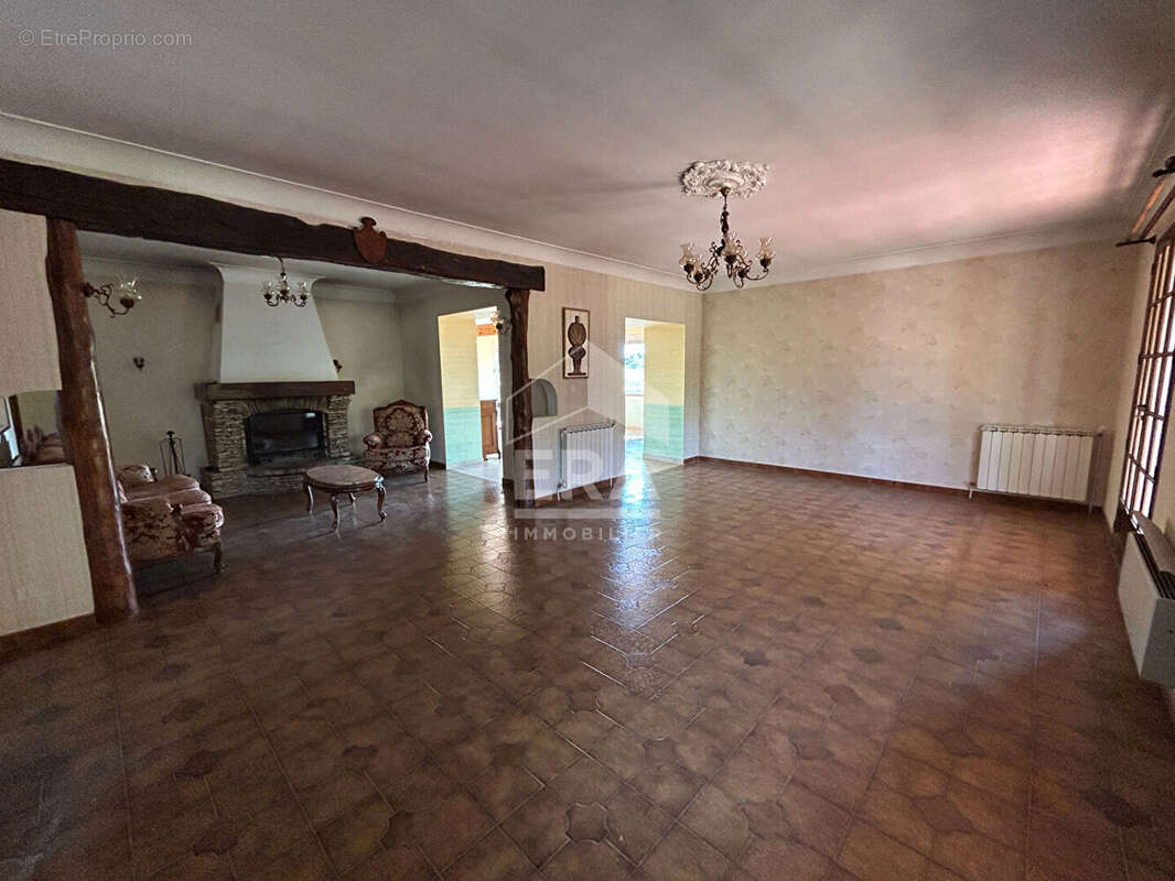 Maison à CARPENTRAS