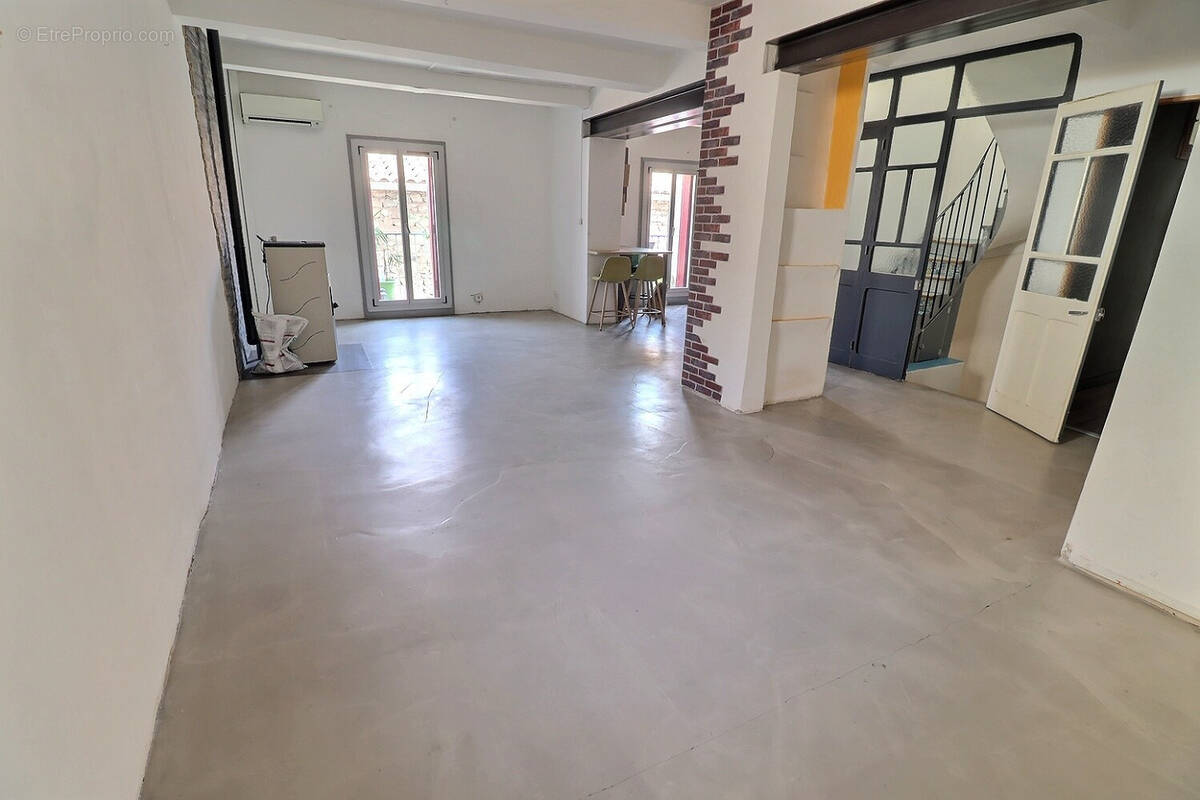 Maison à CLERMONT-L&#039;HERAULT