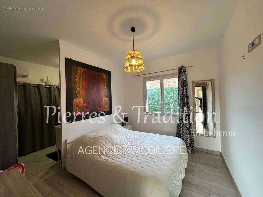 Maison à SAINT-SATURNIN-LES-APT